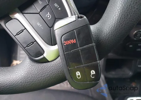 2021 Jeep Renegade Sport Fwd из США, поврежденный, VIN ZACNJCAB3MPM36293